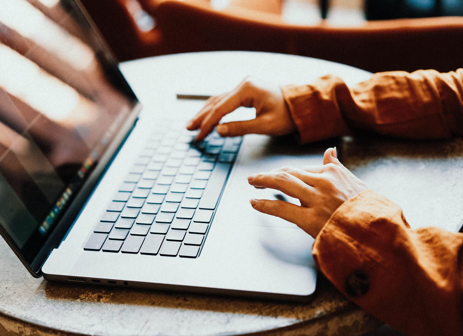 How does AI work? How do humans think? Menna El-Assady is researching how mutual understanding can be improved.