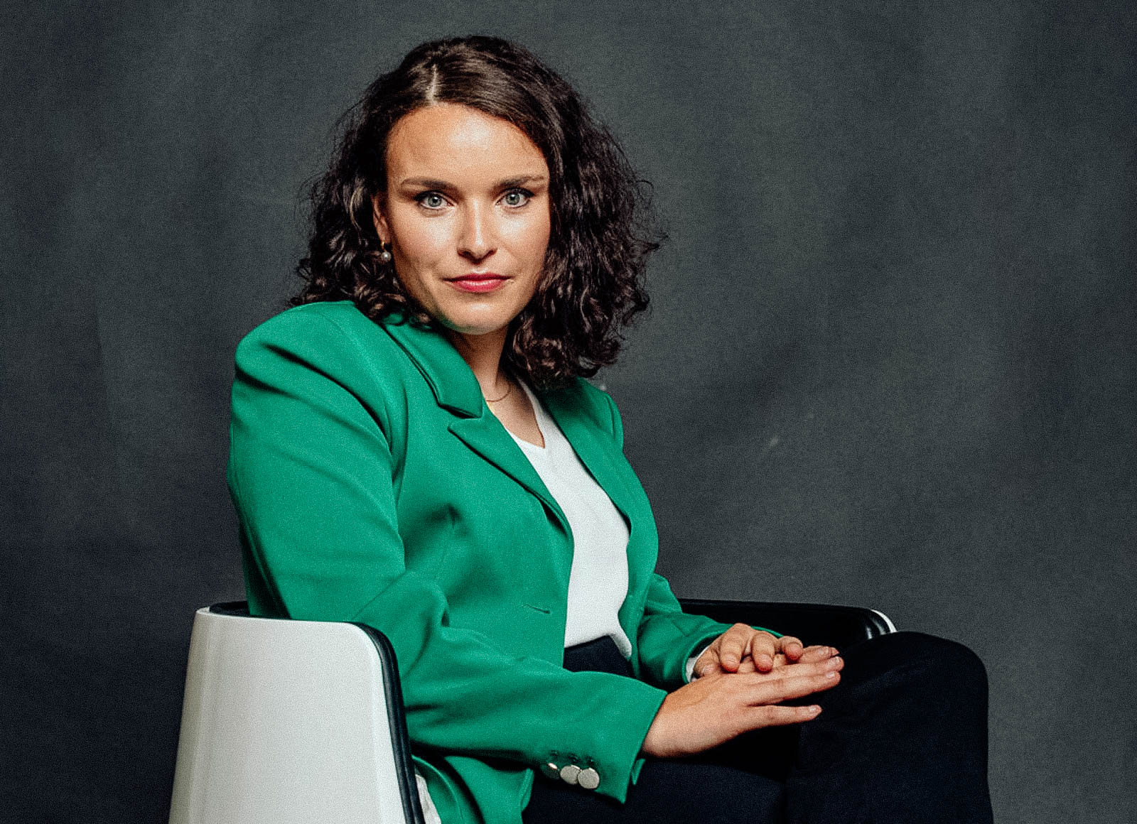 Anika Widmann: Founder of Kobold Consulting, automotive project manager, and mentor in the WoMent program.