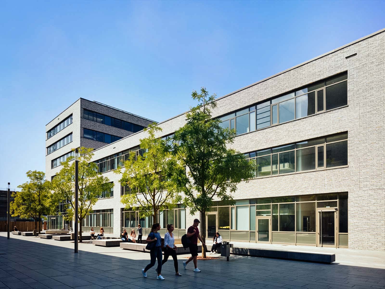 A strong network and professional support: The Duale Hochschule Baden-Württemberg (DHBW) on the Dieter Schwarz Foundation’s Education Campus offers ideal conditions for students who want to start a startup.